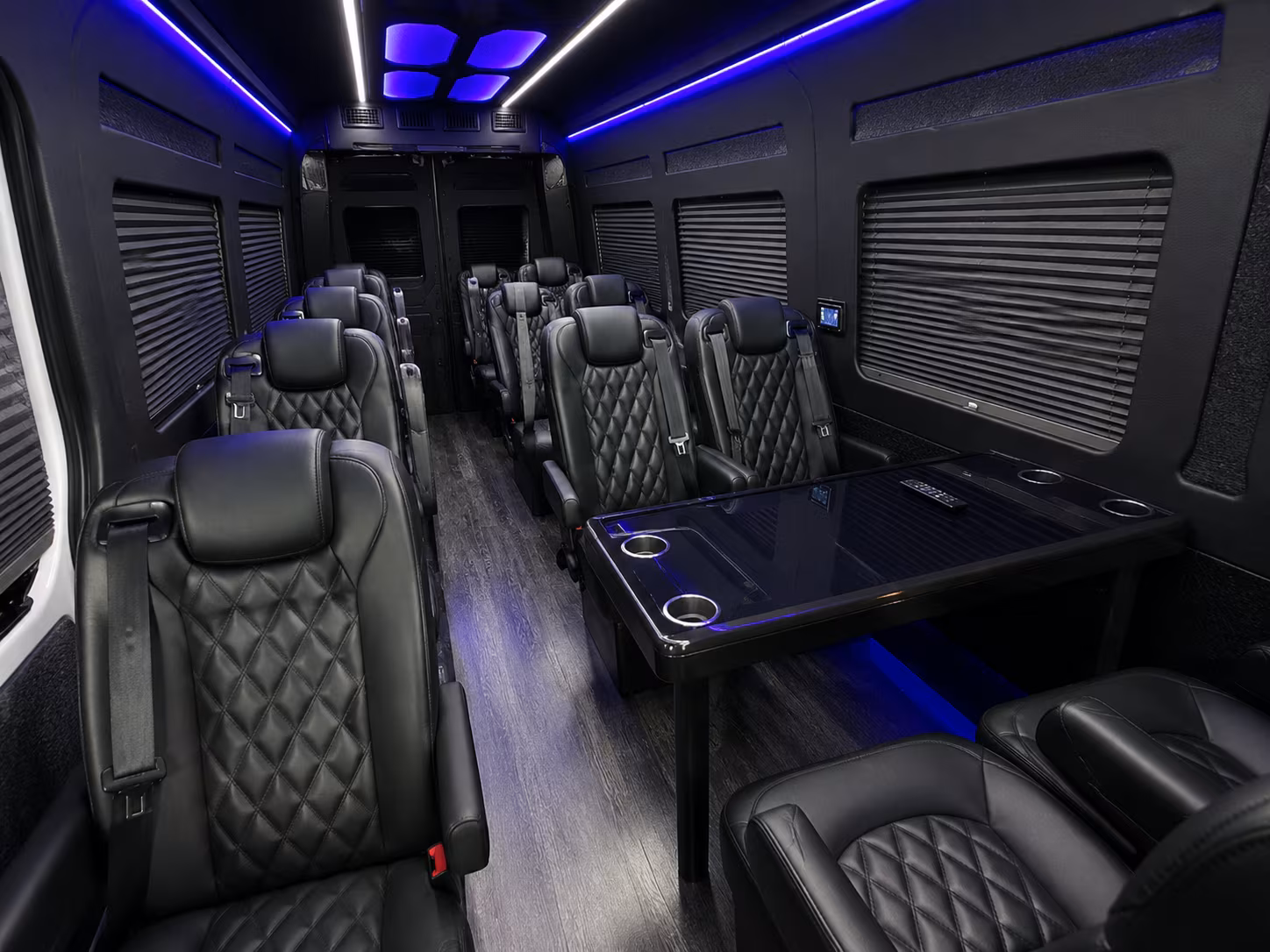 Scottsdale Airport Shuttle & Transportation party bus exterior